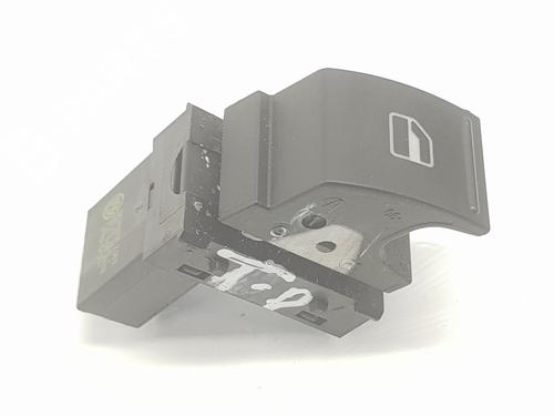 Used Right rear window switch Right rear window switch VW GOLF VI (5K1) 1.6 TDI (105 hp) 8672758 8672758