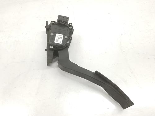 Pedal NISSAN NAVARA NP300 Pickup (D23, D23T) 2.3 dCi 4x4 (D231, D23T) | BP14471684I4 