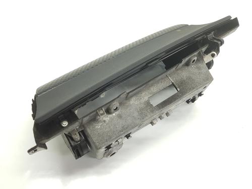 Handskerum BMW X6 (E71, E72) xDrive 35 d (286 hp) 32765112