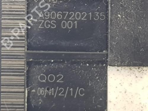 Front left lock MERCEDES-BENZ SPRINTER 3,5-t Van (B906) 311 CDI (906.631, 906.633, 906.635, 906.637) | BP11424136C98 