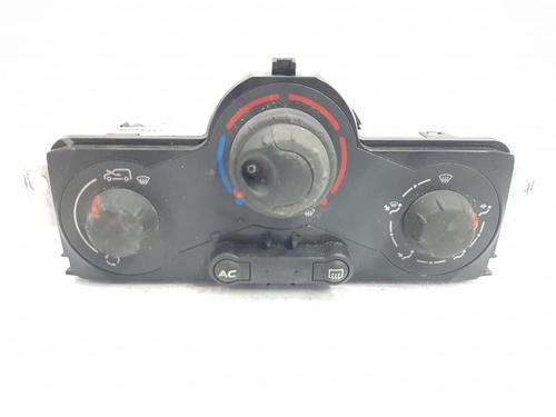 Commande Chauffage RENAULT CLIO III (BR0/1, CR0/1) 1.5 dCi (C/BR0G, C/BR1G) (68 hp) 9458926