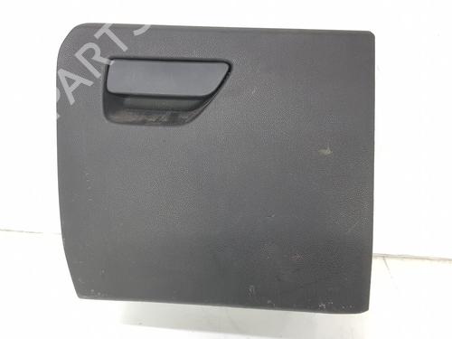 Used Glove box FORD ECOSPORT 1.0 EcoBoost (125 hp) 6814012