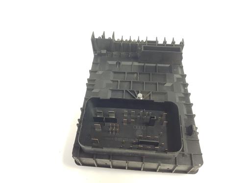 Boîte à Fusibles SKODA SUPERB II Estate (3T5) 2.0 TDI 16V | BP29813945E1 