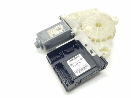 Left front window motor VW GOLF VI (5K1) 1.2 TSI | BP33430807E21 - Image 2