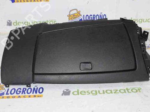 Used Glove box BMW 1 (E87) 118 d (122 hp) 1326384