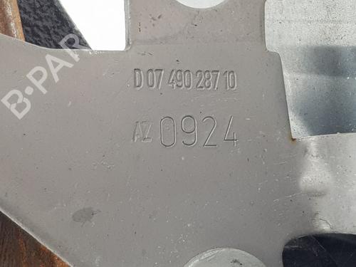 Right front steering knuckle OPEL ASTRA L Sports Tourer (O5) 1.2 (FRHNSL, FRHNSR) | BP23227152M26 