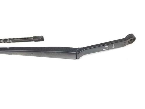 Front windshield wiper arm NISSAN X-TRAIL I (T30) 2.2 DCi FWD | BP7822468C143 