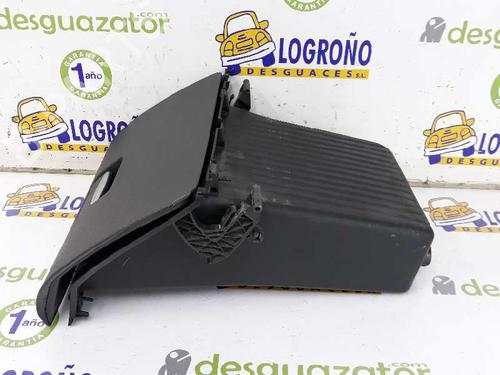 Vano posta oggetti FORD FOCUS II (DA_, HCP, DP) 2.5 ST | BP1401777C95 
