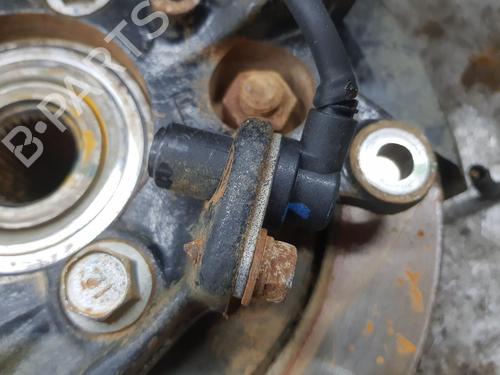 Right rear steering knuckle MITSUBISHI PAJERO III (V7_W, V6_W) 3.2 Di-D (V68W, V78W) | BP13876820M28 