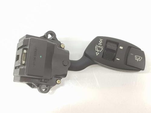 Used Steering column stalk BMW 5 (E60) 520 i (170 hp) 7831805