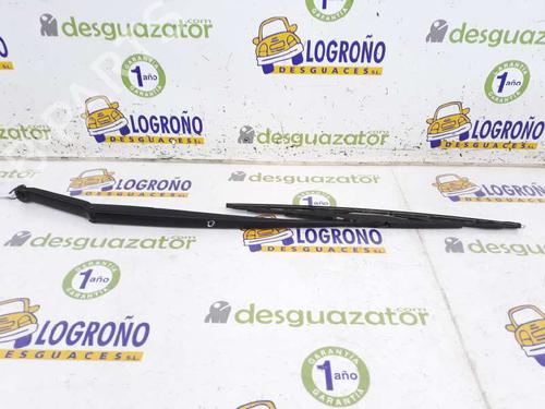 Used Front windshield wiper arm BMW 3 Touring (E46) 330 d (184 hp) 3660557