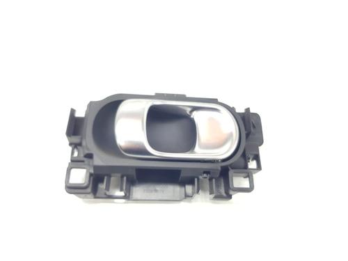 Høyre foran invendig håndtak CITROËN C4 CACTUS 1.2 THP 110 (110 hp) 18338046