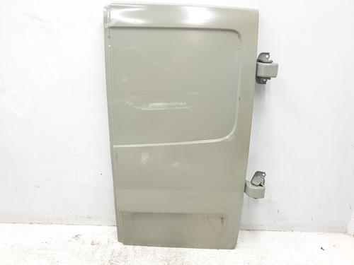 Used Right rear door Right rear door 21003658 21003658