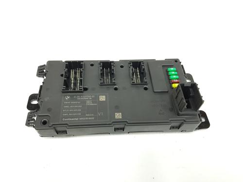 Used Fuse box BMW 1 (F20) 114 d (95 hp) 17960094