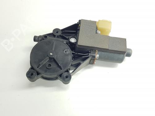 Used Left front window motor Left front window motor LAND ROVER RANGE ROVER SPORT II (L494) 3.0 TDV6 4x4 (258 hp) 33658907 33658907