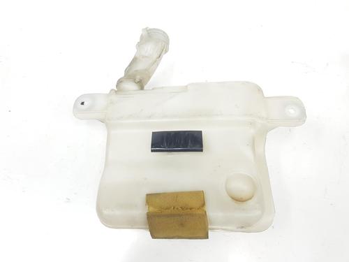 Windscreen washer tank TOYOTA LAND CRUISER 90 (_J9_) 3.0 TD (KZJ90_, KZJ95_, KZJ90R, KZJ95R, KZJ90W, KZJ95W) | BP10032974C113 