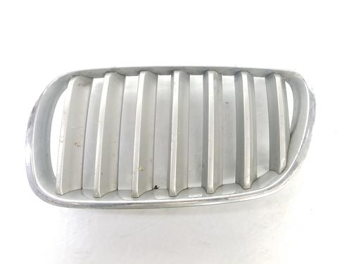 Used Grille BMW X3 (E83) 2.0 d (150 hp) 14091813