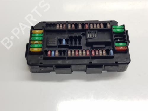Used Fuse box BMW 3 (F30, F80) 318 d (150 hp) 22420918