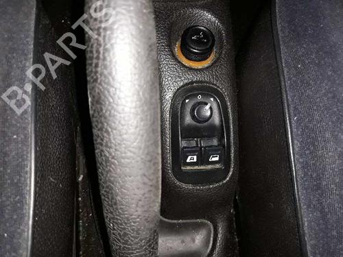 Venstre  Fortil Tågelygte PEUGEOT 206 Hatchback (2A/C) 1.9 D | BP820414C30 