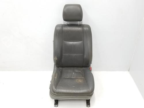 Used Right front seat TOYOTA LAND CRUISER PRADO (_J12_) 3.0 D-4D (KDJ120, KDJ125) (166 hp) 13216922