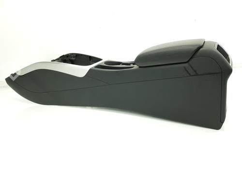 Used Armrest / Center console AUDI A5 (8T3) 2.7 TDI (190 hp) 23503481