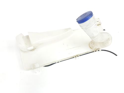 Used Windscreen washer tank Windscreen washer tank 38075819 38075819