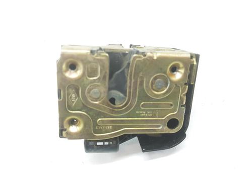 Fechadura frente direita RENAULT CLIO II (BB_, CB_) 1.5 dCi (B/CB07) (65 hp) 13931977