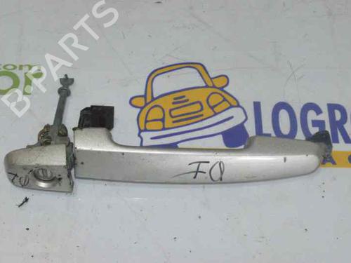 Used Front left exterior door handle TOYOTA COROLLA Verso (ZER_, ZZE12_, R1_) 2.0 D-4D (CUR10_, CUR10R) (116 hp) 1634719