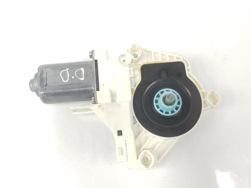 Used Right front window motor AUDI Q3 (8UB, 8UG) 2.0 TDI (140 hp) 12583202