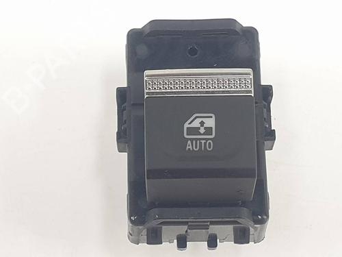 Used Left rear window switch Left rear window switch RENAULT CAPTUR II (HF_) 1.0 TCe 90 ECO-G (HFM6) (91 hp) 39100404 39100404