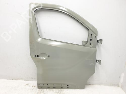 Used Right front door RENAULT TRAFIC III Bus (JG_) [2014-2025]  21003682
