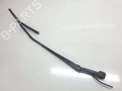 Used Front windshield wiper arm OPEL ASTRA L Sports Tourer (O5) [2021-2025]  25785185