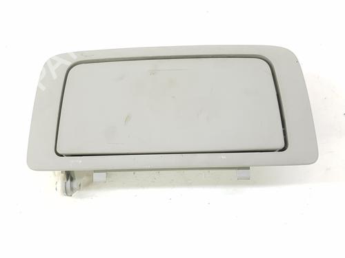 Used Glove box MITSUBISHI OUTLANDER II (CW_W) 2.2 DI-D (177 hp) 8617181