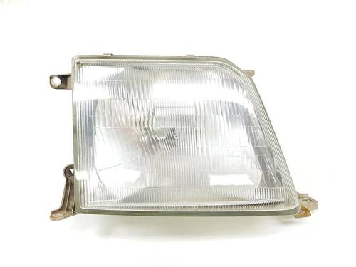 Used Right headlight Right headlight TOYOTA LAND CRUISER 90 (_J9_) 3.0 TD (KZJ90_, KZJ95_, KZJ90R, KZJ95R, KZJ90W, KZJ95W) (125 hp) 40445735 40445735
