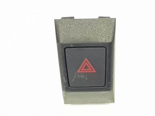 Used Warning switch CUPRA LEON Sportstourer (KL8, KU8, KUD) [2020-2025]  30754069