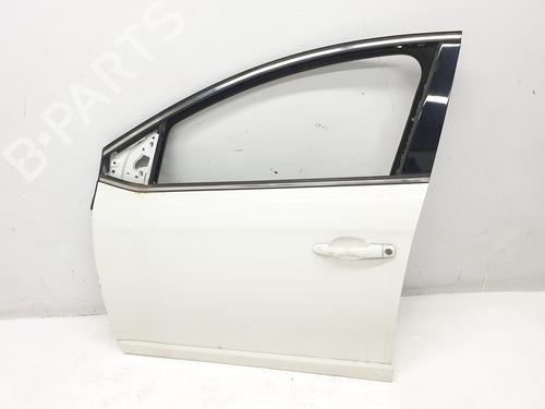Used Left front door LANCIA DELTA III (844_) 1.6 D Multijet (844.AXC11, 844.AXC1A) (120 hp) 10329189
