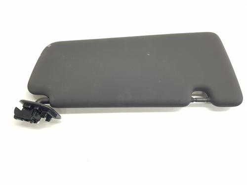 left-sun-visor-renault-clio-v-b7_-2019-34639651 main image