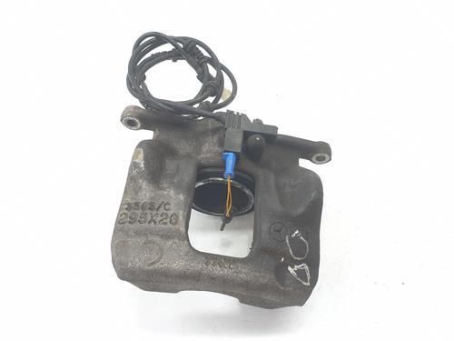 Used Right front brake caliper MERCEDES-BENZ GLA-CLASS (X156) GLA 200 CDI / d (156.908) (136 hp) 20198459