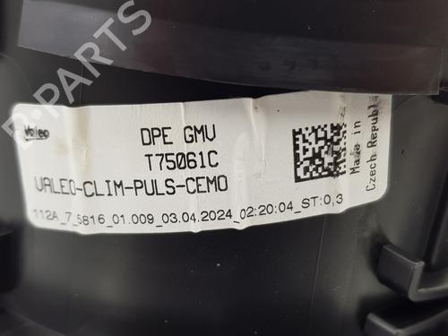 Heater blower motor OPEL ASTRA L Sports Tourer (O5) 1.2 (FRHNPJ) | BP24828553M62 