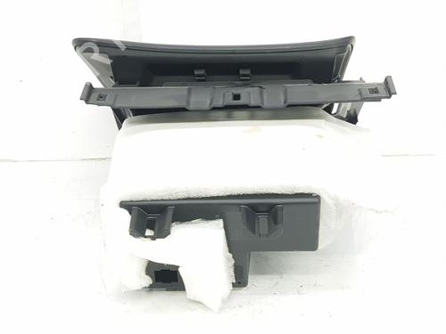 Glove box NISSAN JUKE (F15) 1.2 DIG-T | BP8680897C95 