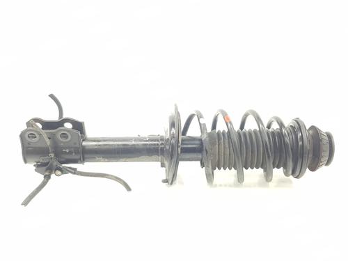 Used Right front shock absorber TOYOTA YARIS (_P13_) 1.5 Hybrid (NHP130_, NHP130) (101 hp) 20657825