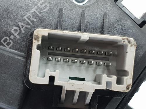 Steering wheel controls DACIA DUSTER (PYM_, PYN_) 1.2 TCe 130 | BP34736186E15 - Image 2