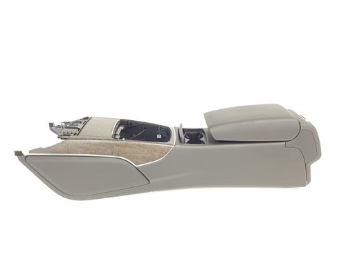 Used Armrest / Center console AUDI A6 C7 (4G2, 4GC) 2.0 TDI (190 hp) 30469136