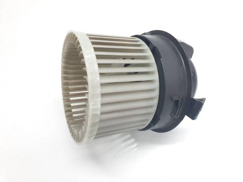 Used Heater blower motor Heater blower motor PEUGEOT 2008 II (UD_, US_, UY_, UJ_, UR_, UC_) [2019-2026] 40606845 40606845