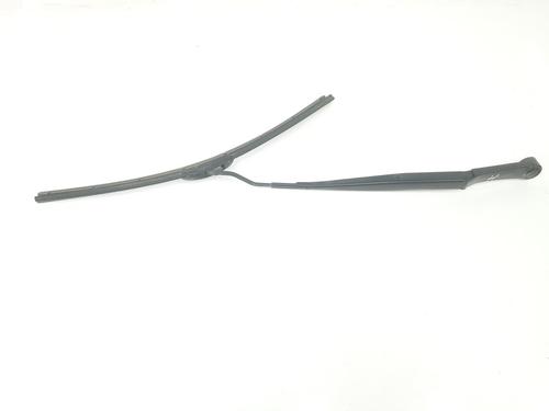 Used Front windshield wiper arm KIA SPORTAGE III (SL) 2.0 CRDi AWD (184 hp) 17054638