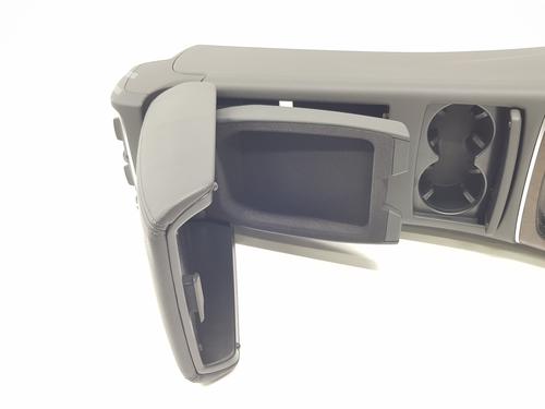 Armrest / Center console AUDI A6 C7 (4G2, 4GC) 2.0 TDI | BP30530224I20