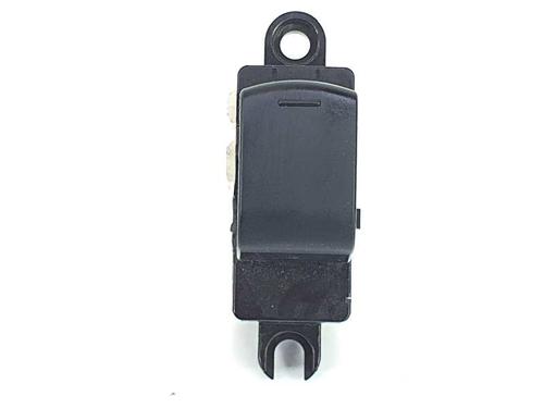 Used Right front window switch SUBARU XV (_GP_) 2.0 D AWD (GPD) (147 hp) 8238074