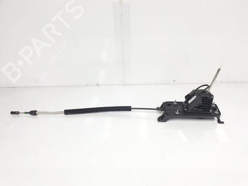 Used Gear lever VW GOLF VII (5G1, BQ1, BE1, BE2) 2.0 TDI (150 hp) 10292227