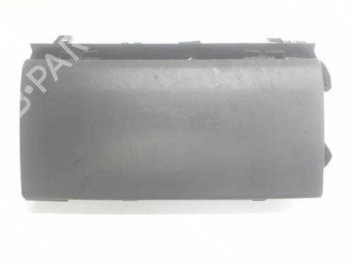 Used Glove box Glove box LAND ROVER RANGE ROVER SPORT II (L494) 3.0 TDV6 4x4 (258 hp) 33677021 33677021