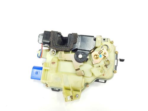 Front left lock VW POLO (9N_, 9A_) 1.4 16V | BP28356022C98 